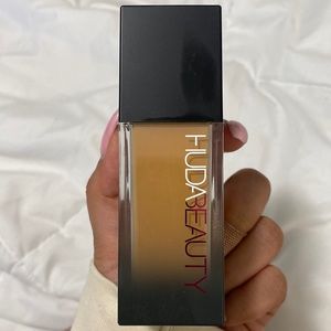 Huda Beauty #fauxfilter baklava 340 G